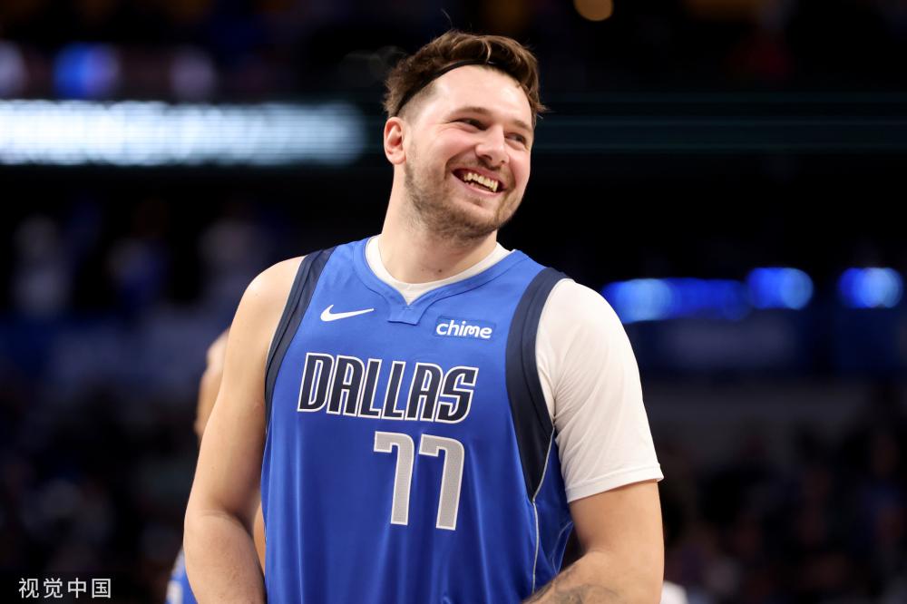 并在压力下 并在压力下