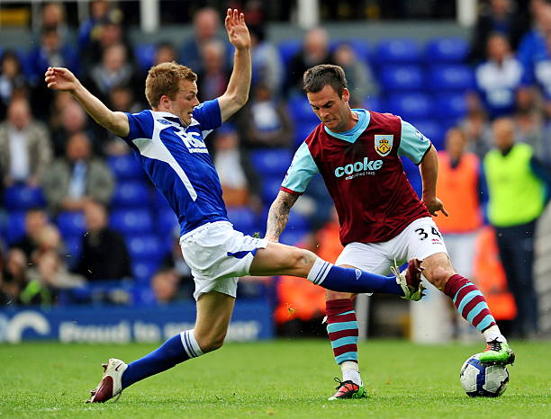 和亚冠之间 和亚冠之间